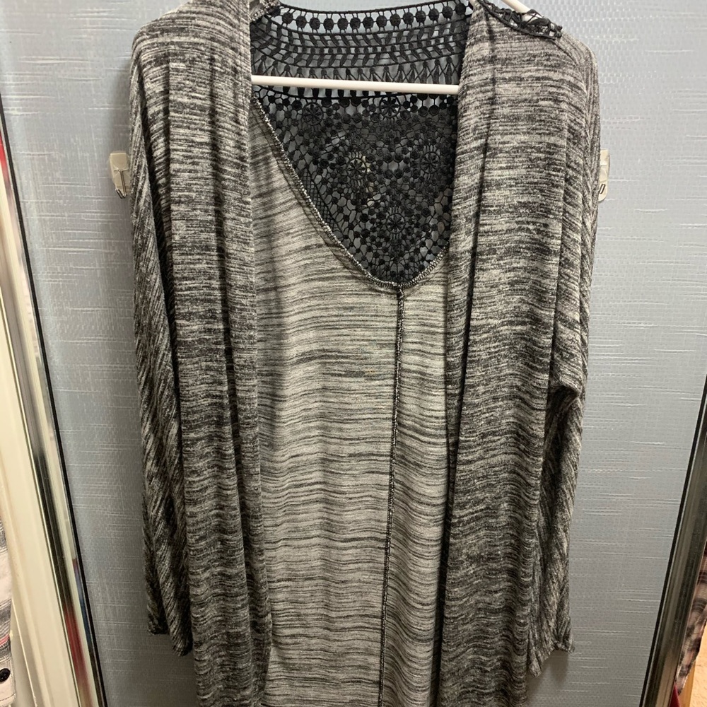 Long sleeve throw over